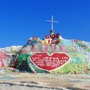 Dolly The Llama - Salvation Mountain